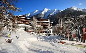 Hotel Alpenkönig Seefeld 5*